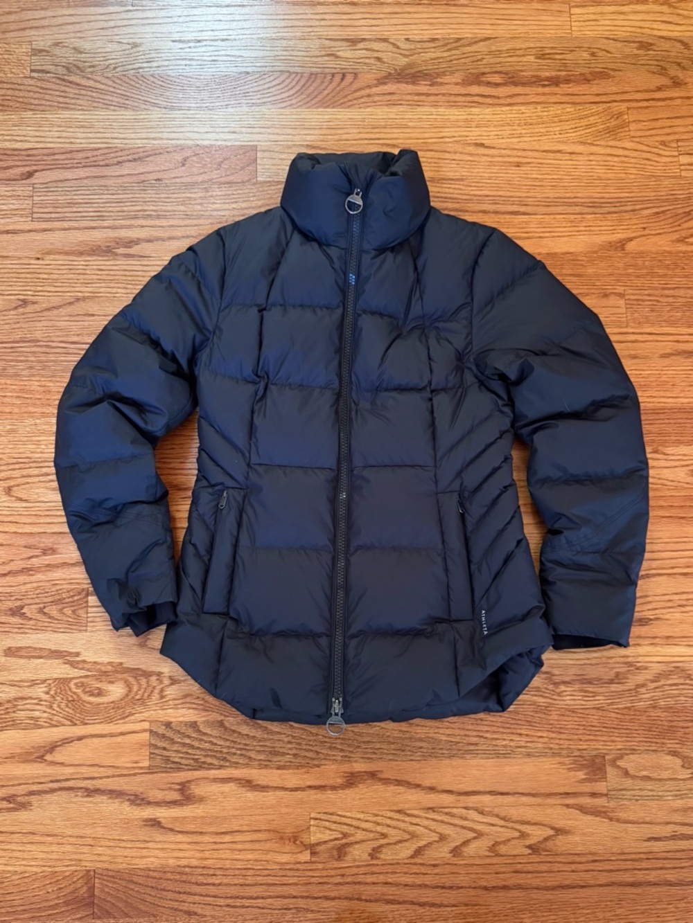 Athleta Downtown Horizontal Quilted Down Puffer Coat / Jacket